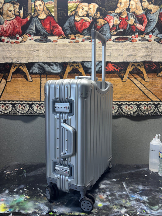 22in CARRY ON 1of1 Green Goblin Suitcase